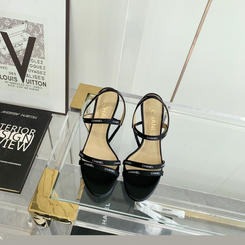 Ch*el slippers